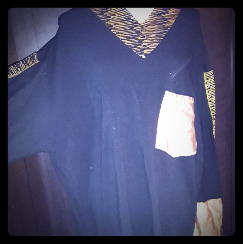 One of a kind mens longsleeve shirt (Pyramids)